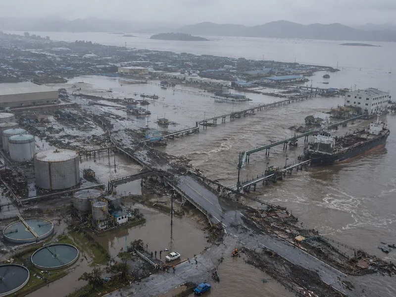 UAV emergency response challenges in disaster-affected areas