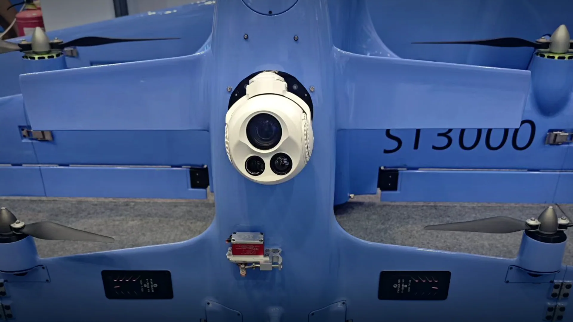 Fixed-wing UAV fitted with a HITS stabilised imaging payload